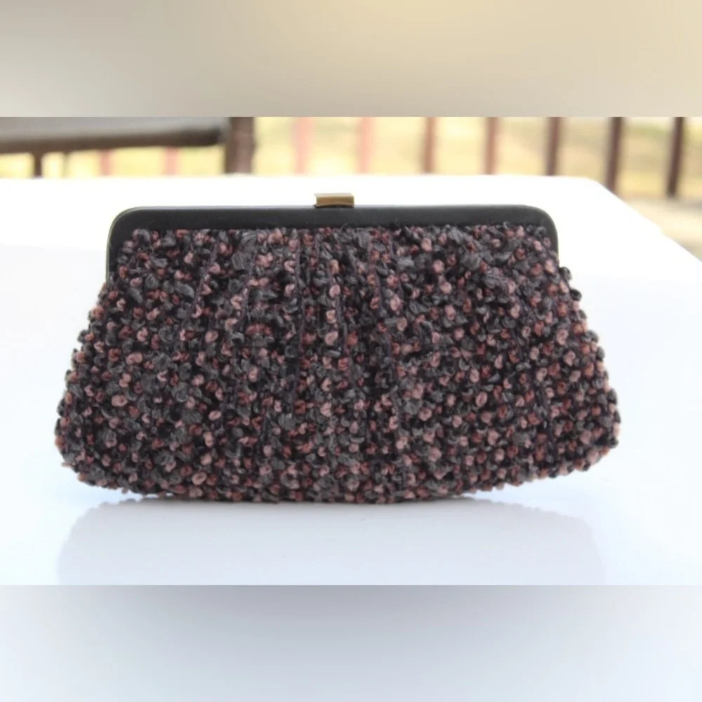 Beautiful Vintahe Beau sac clutch